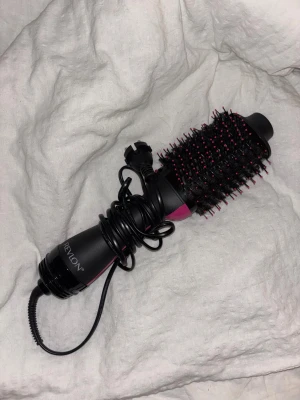 Värmeborste  - Värmeborste från revlon testad en gång 