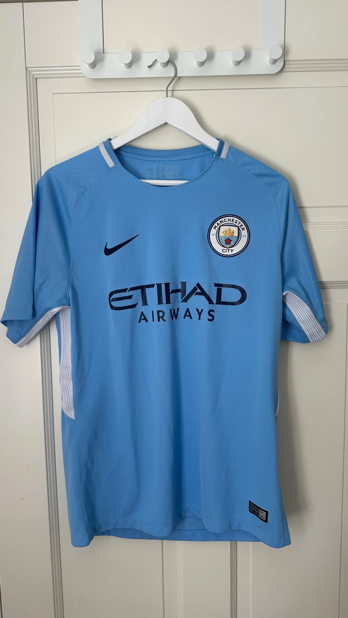 Äkta manchester city 17/18 hemmatröja M