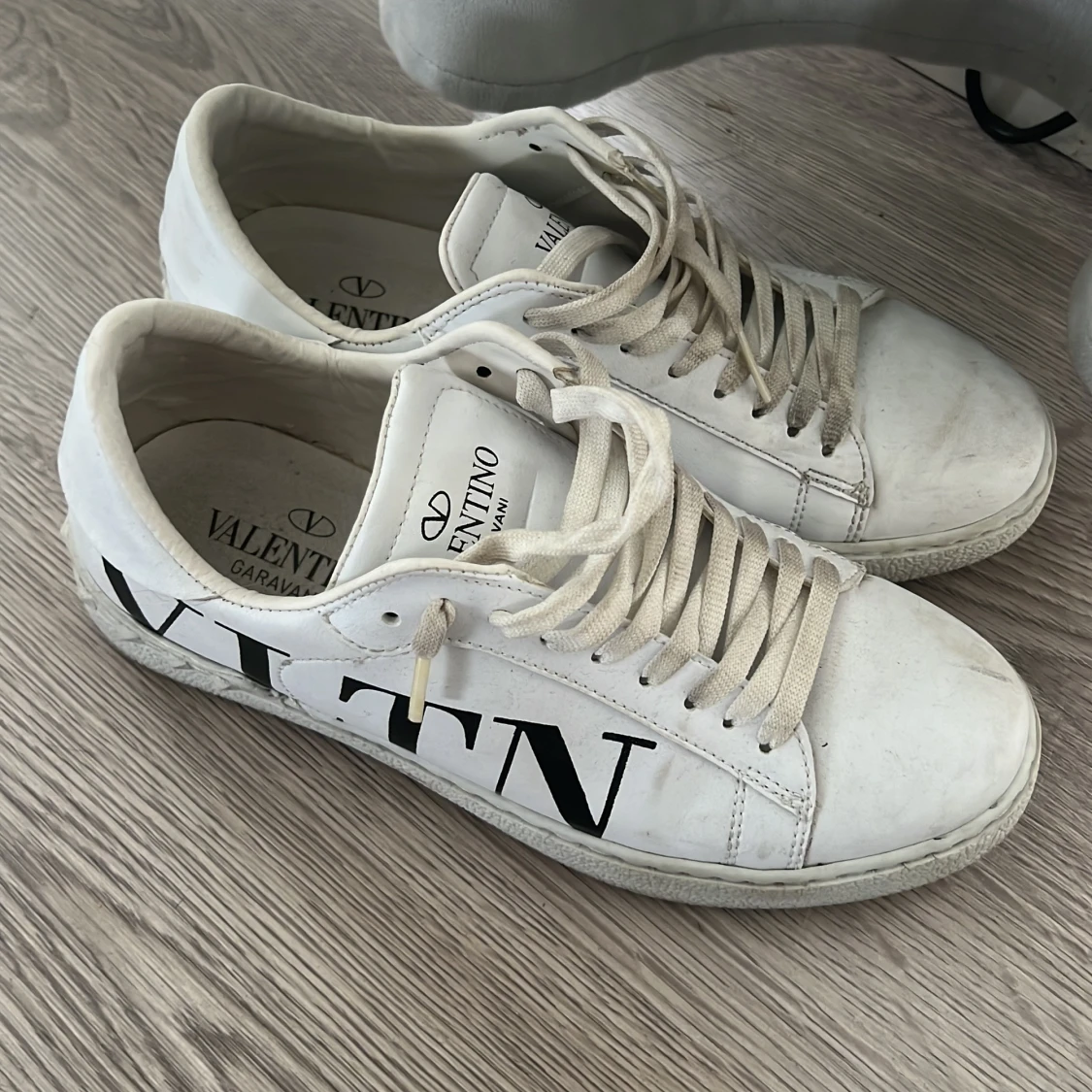 VLTN  - 1