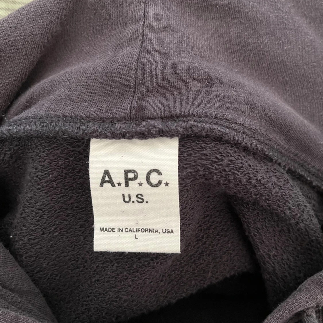 Mörkgrå hoodie från A.P.C. - 2