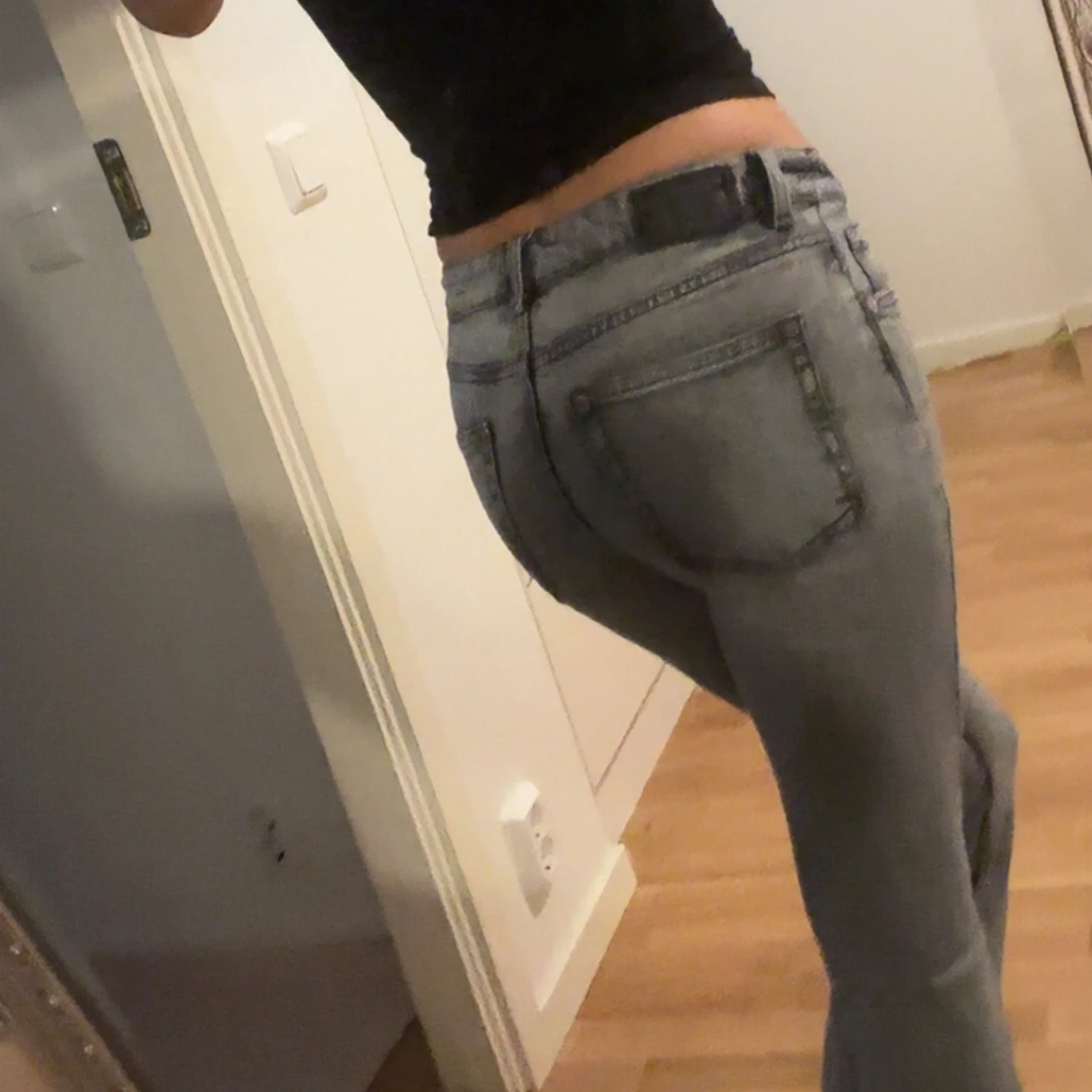 Grå bootcut jeans - 1