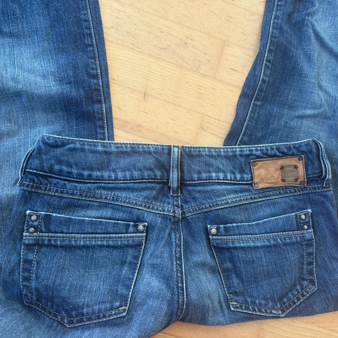 Blå bootcut jeans från Diesel - 1