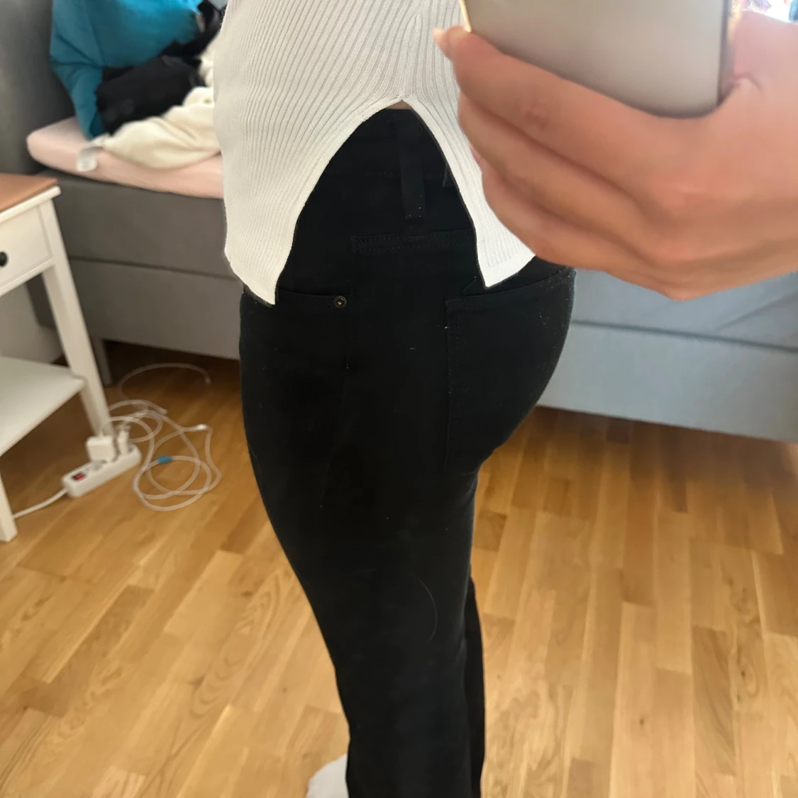 Vit ribbad långärmad tröja - 2