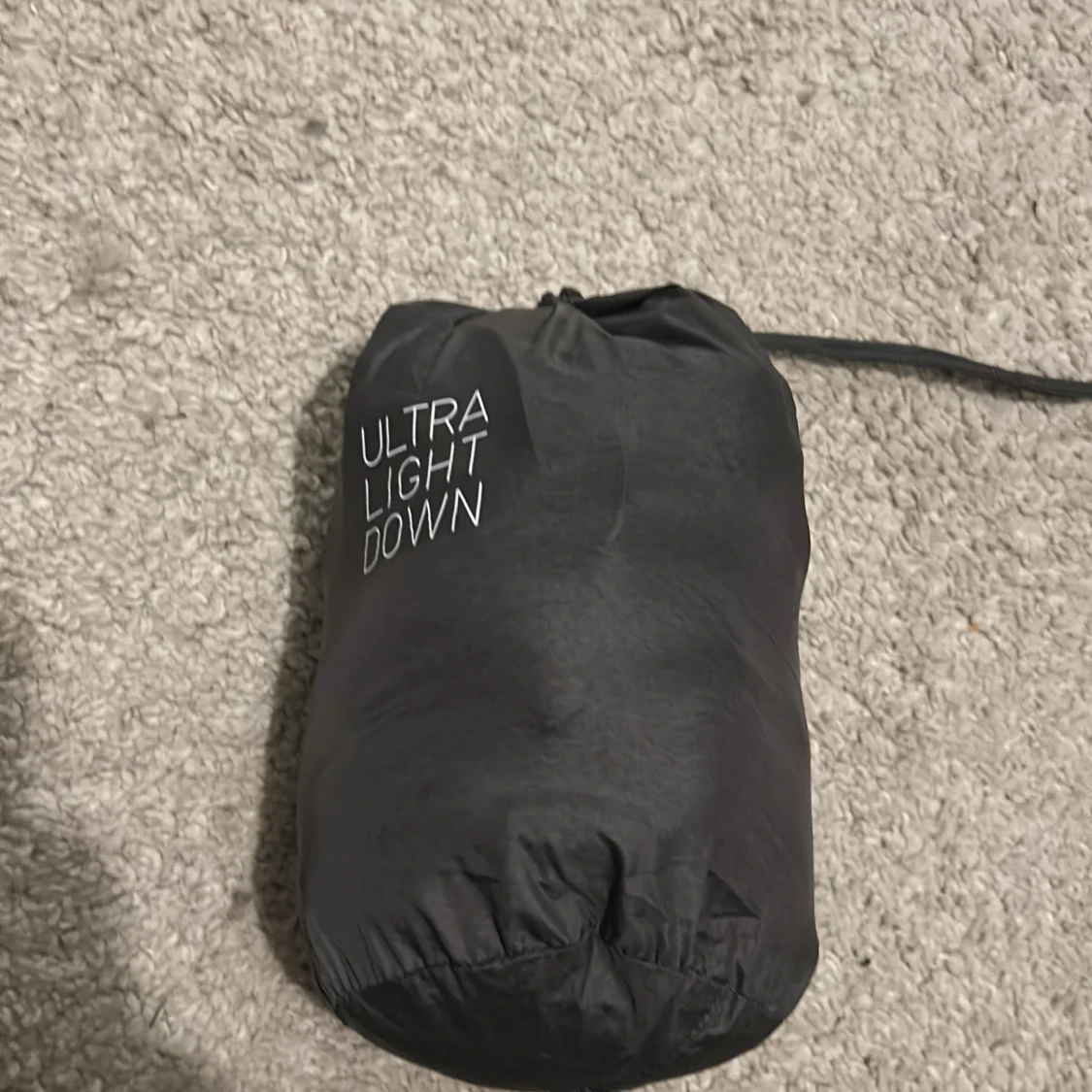 Svart dunväst från Uniqlo XXS - 2