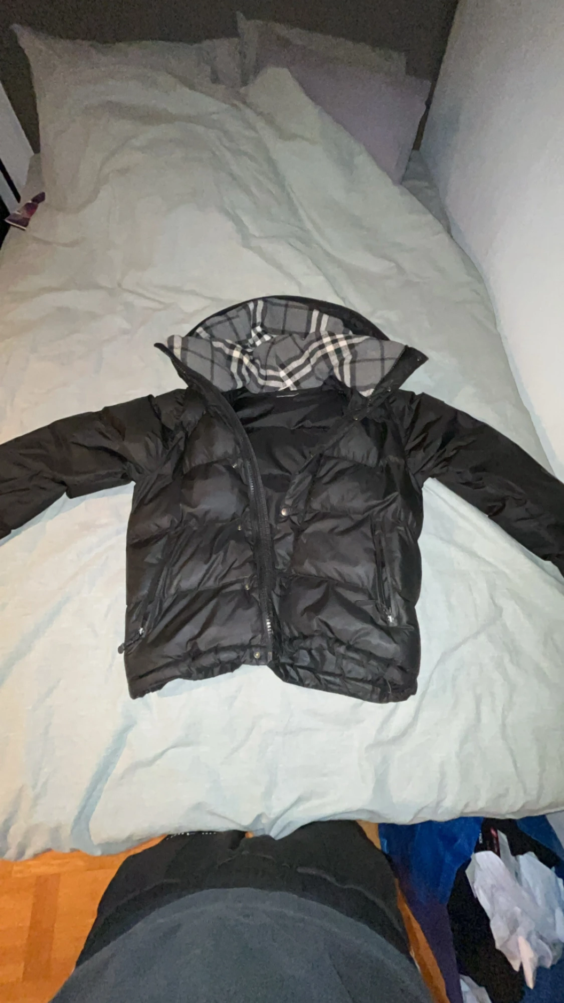 Svart pufferjacka från Burberry M - 4