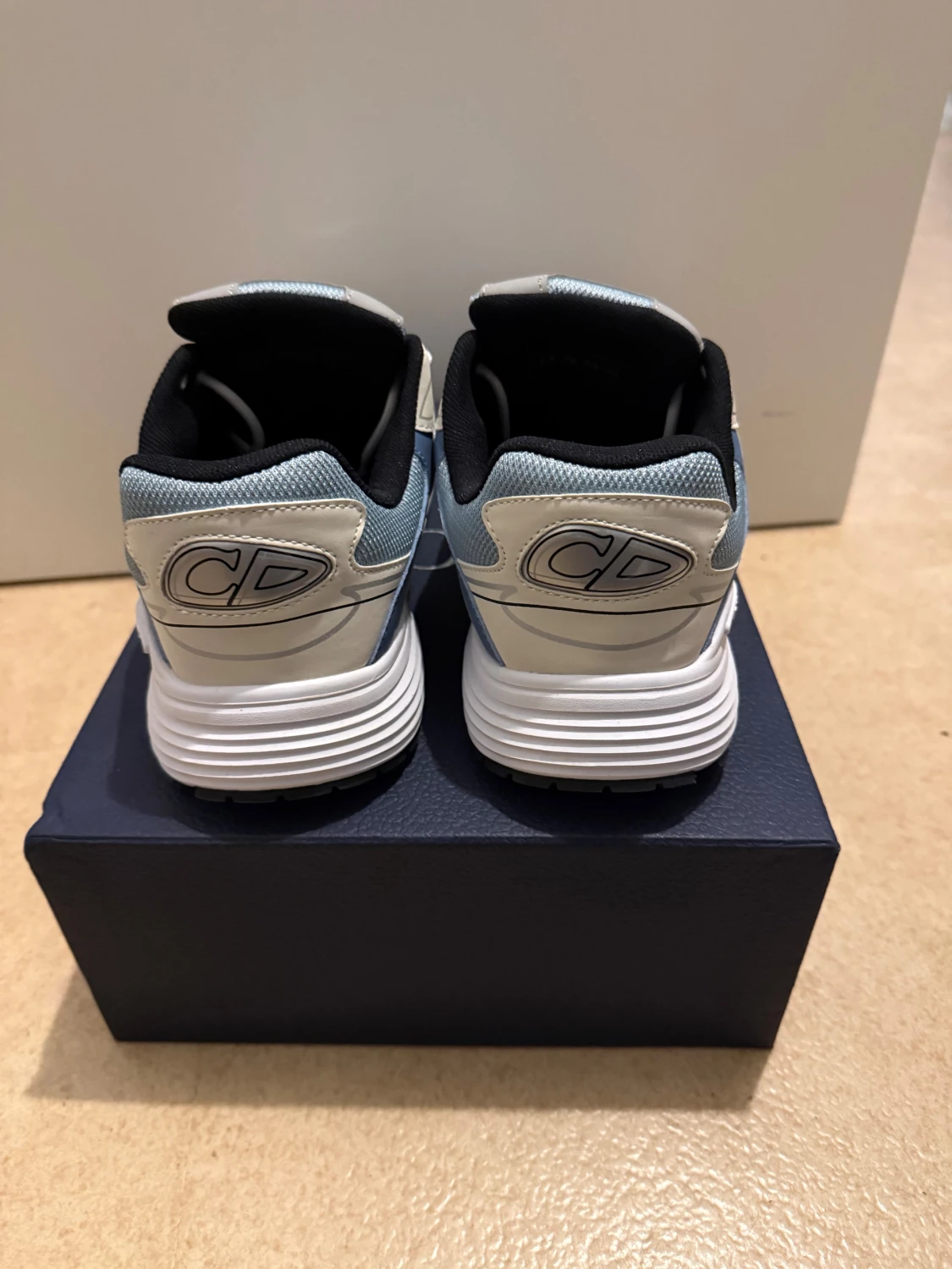 Dior B30 sneakers i blått och vitt - 1