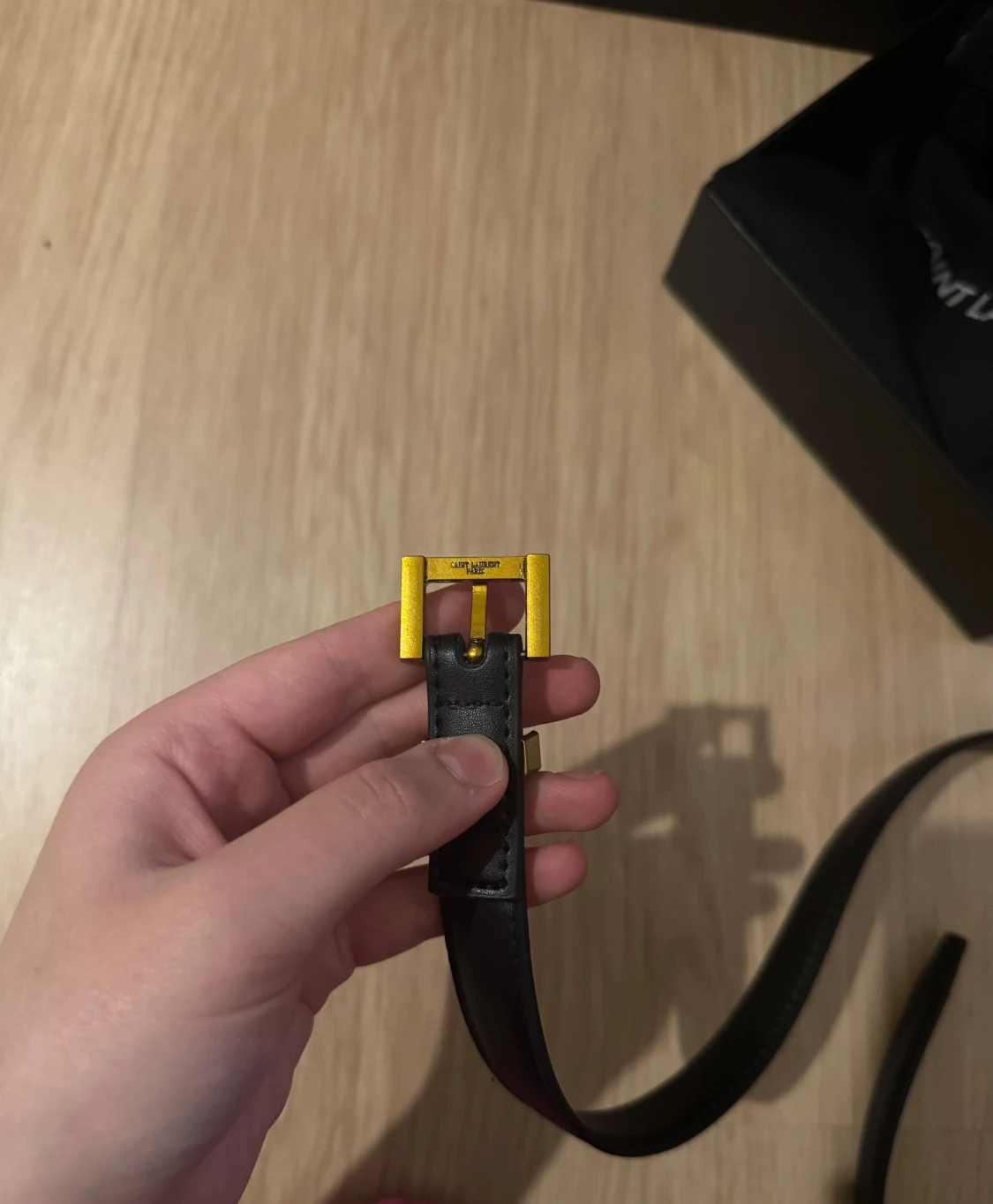 Svart skärp från Saint Laurent - 1