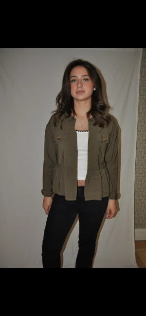 Köp via Instagram dm! - Instagram: vintessa_uf