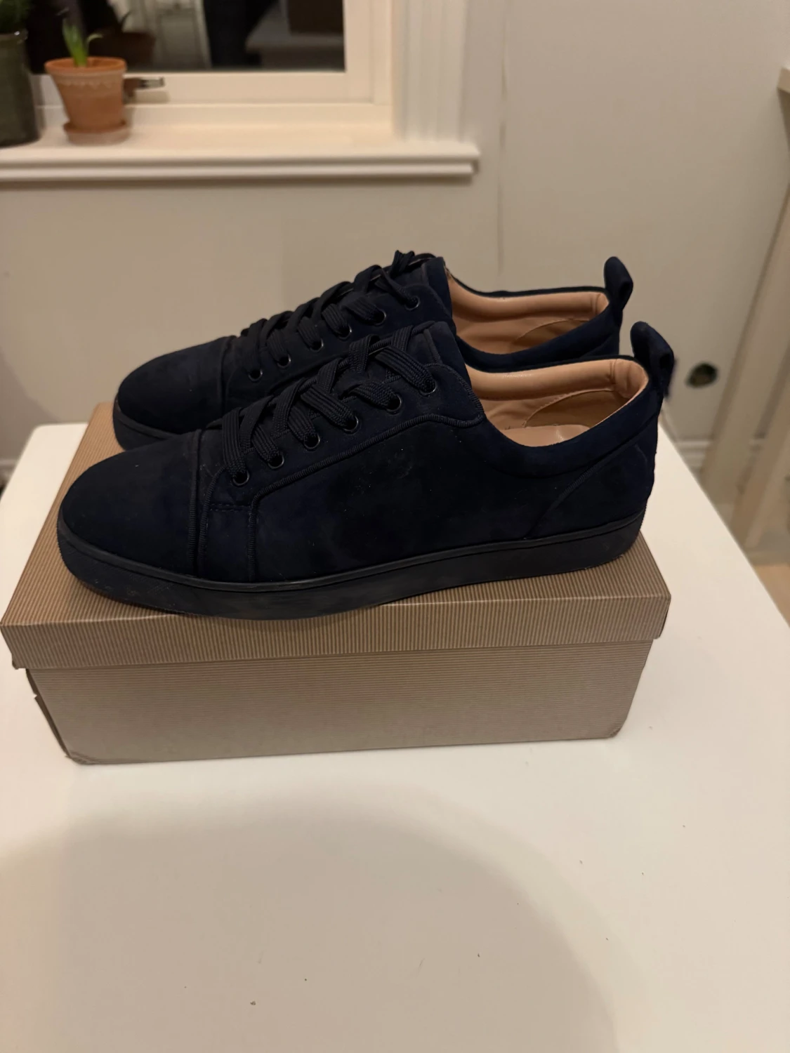 Mörkblå sneakers från Christian Louboutin - 3