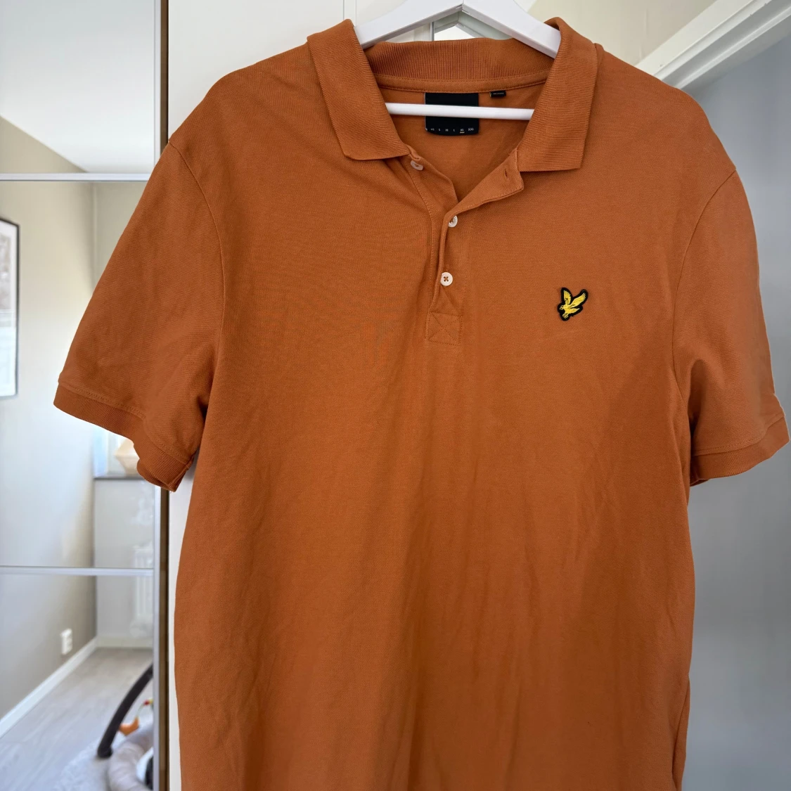 Brun pikétröja från Lyle & Scott - 1