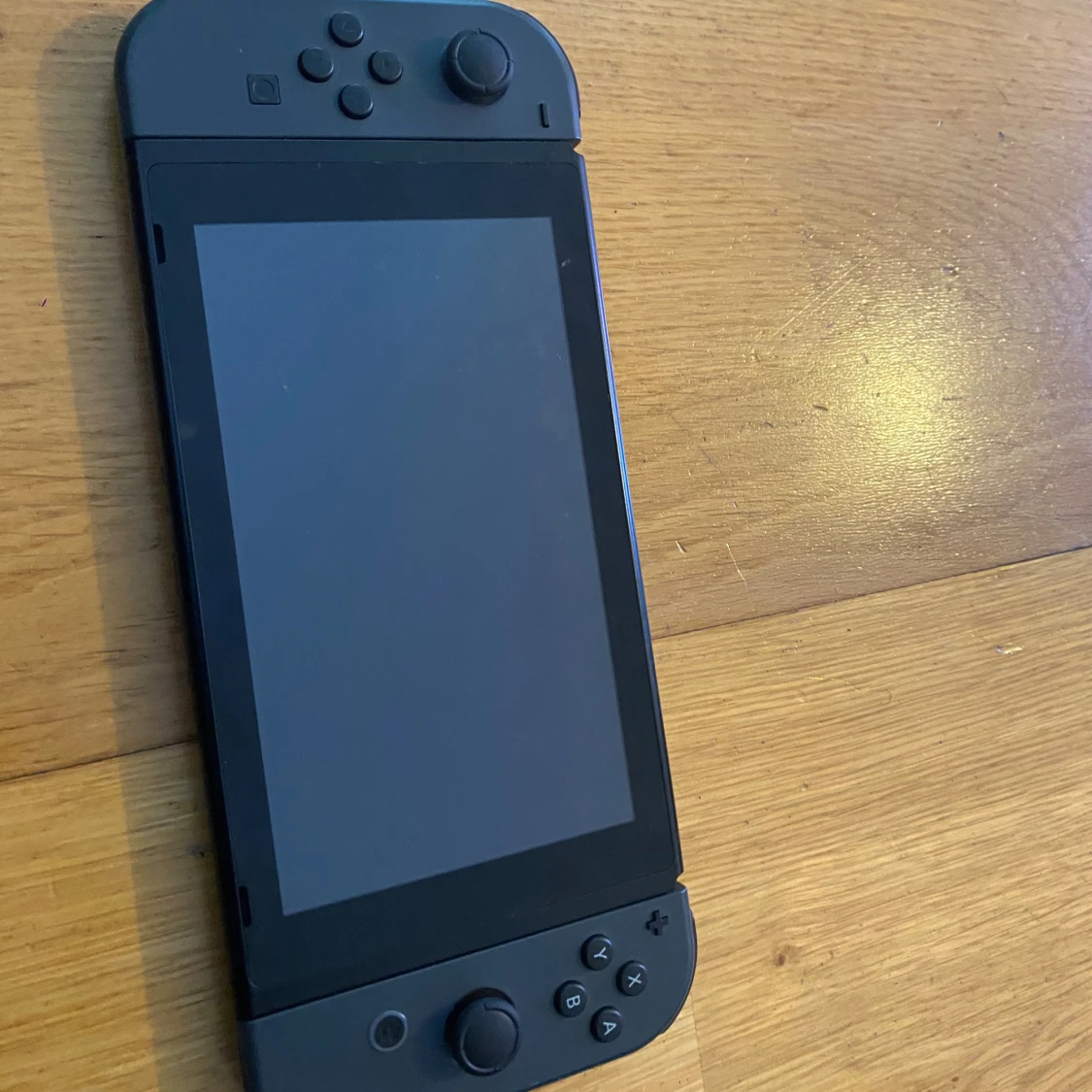Nintendo Switch - 1