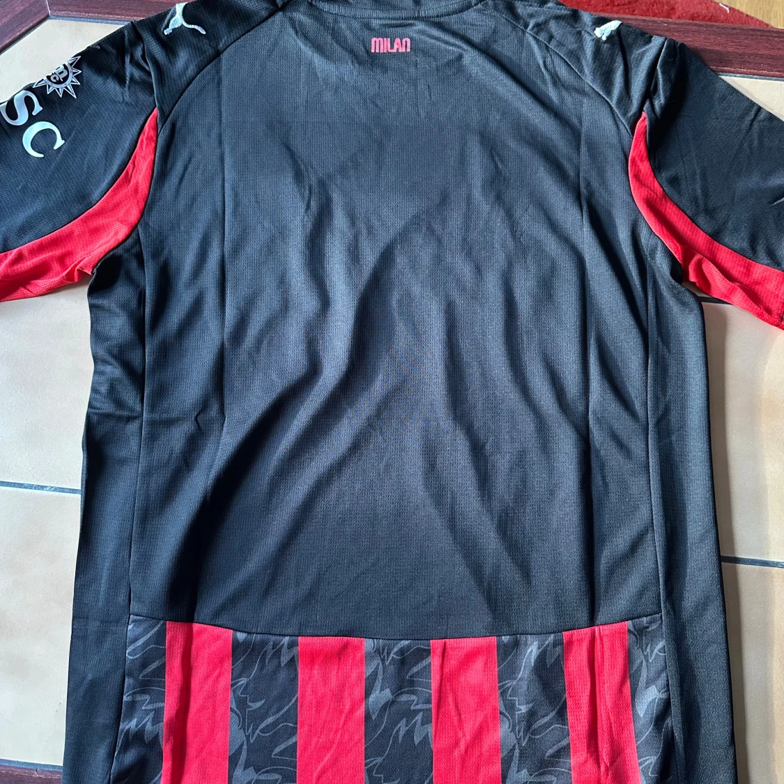 AC Milan tröja säsongen 25/26. Storlek M - 1