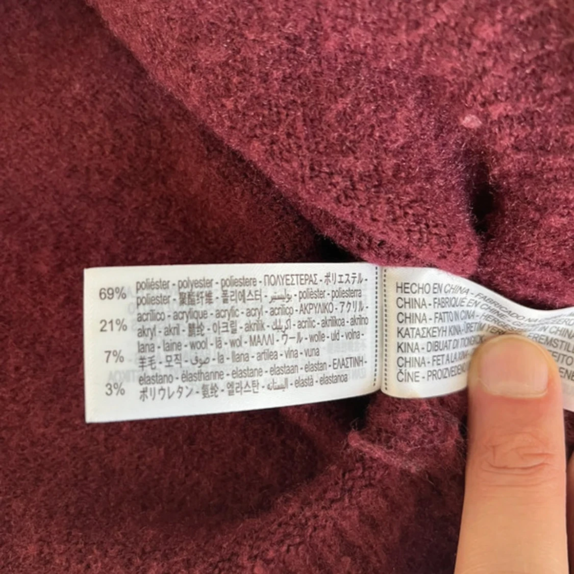 Vinröd kofta med volang från Zara - 3