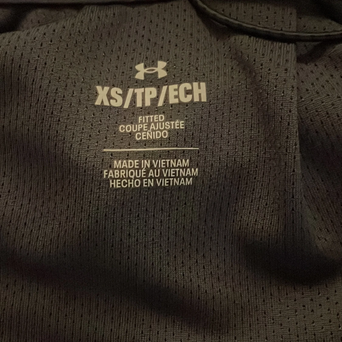 Svart vindjacka från Under Armour XS - 2