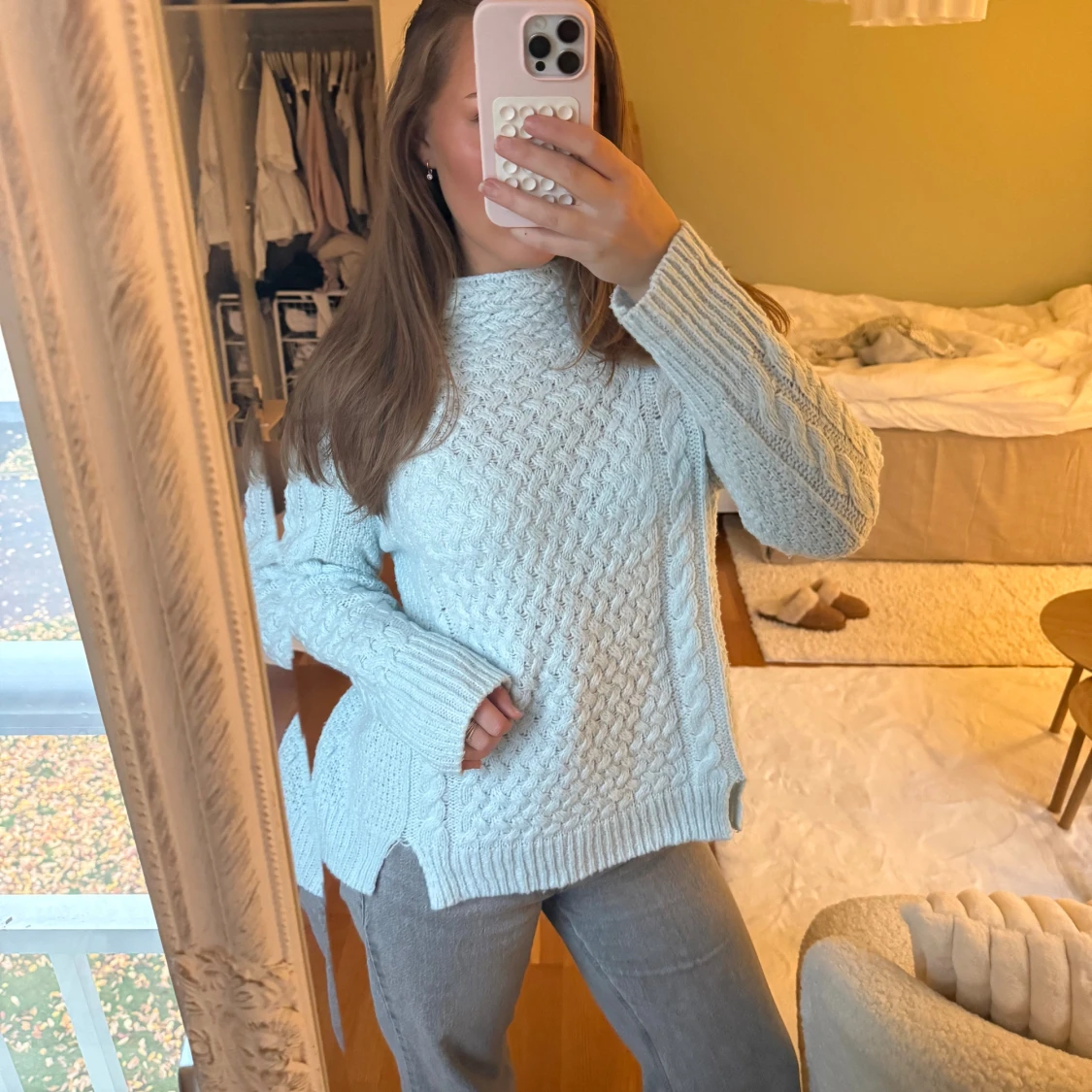 Ljusblå stickad tröja från KappAhl