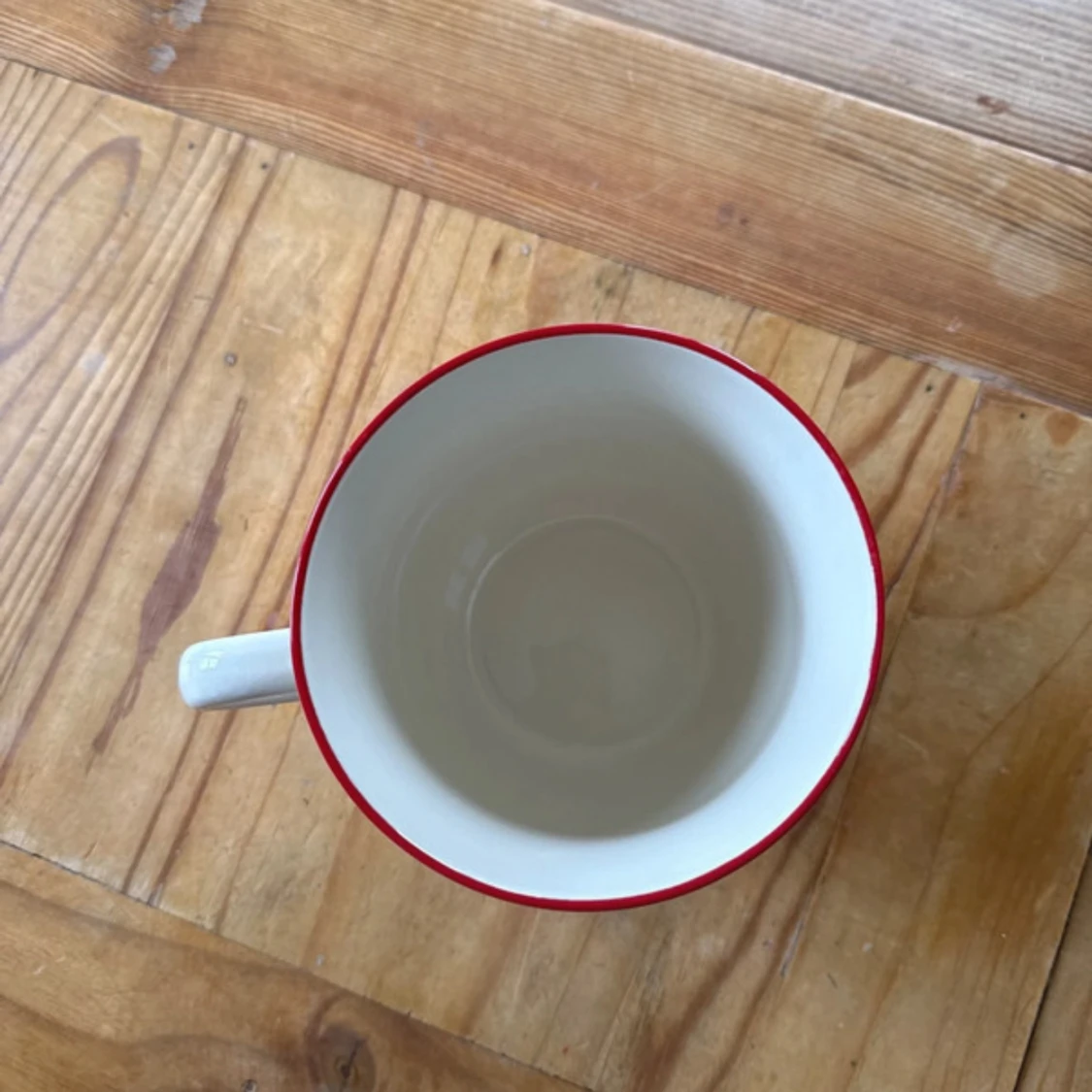 Vit stor XL kopp med två söta röda elefanter på vadere sida - 2