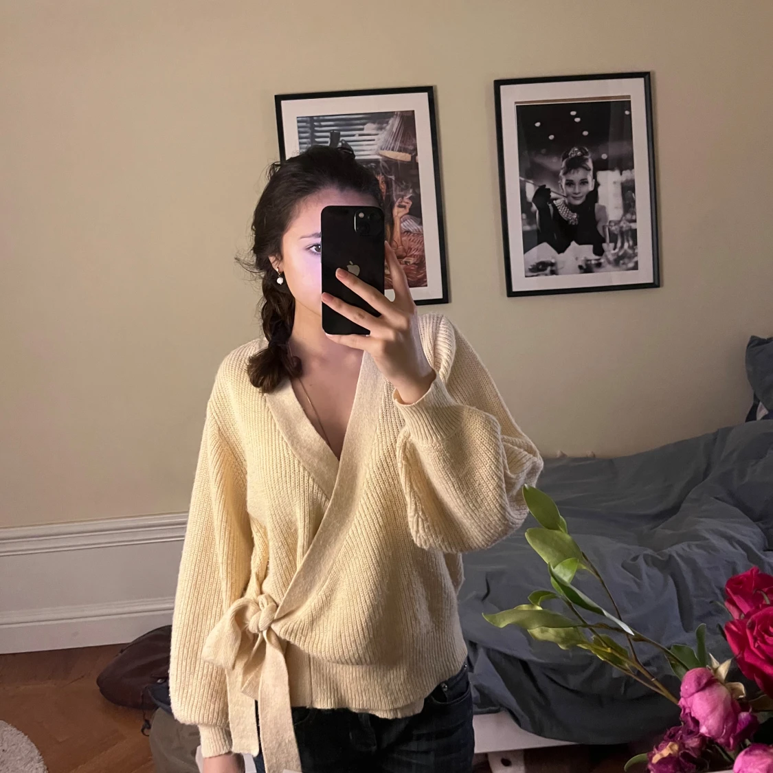 Beige omlott kofta med knyt