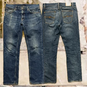 Nudie GrittyJackson - Tjena! Säljer dessa riktigt snygga Nudie GrittyJackson(Straight), fint skick men är väl använda, W32/L32(passar W34), Midja-47/ Längd-107/ Benöppning-19,5, hör av dig vid funderingar!🙌