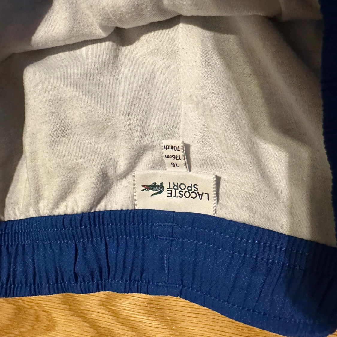 Blå Lacoste Sport shorts med resår - 1