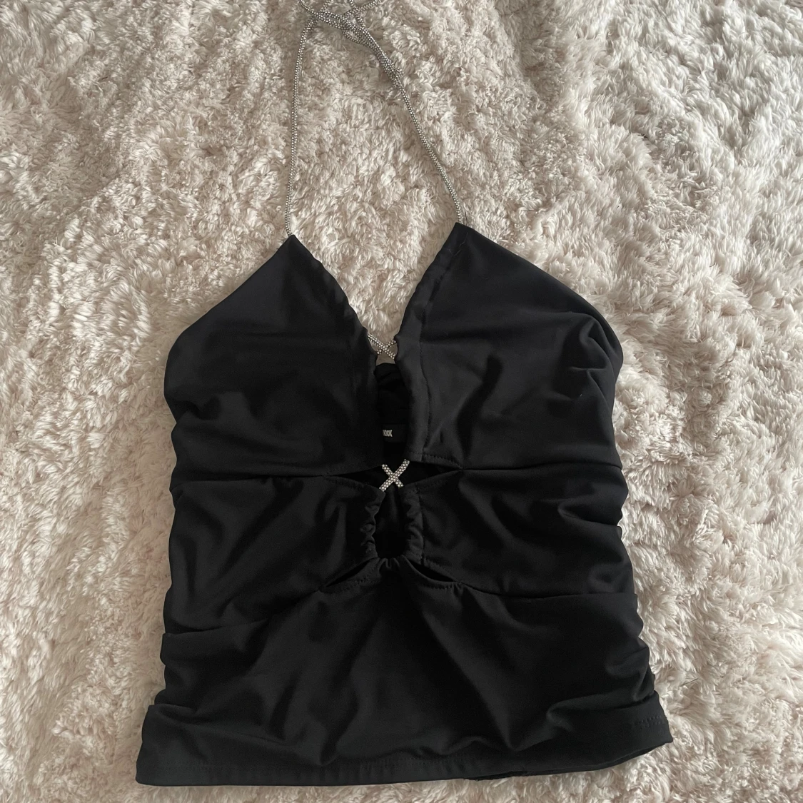 Svart glittrig halterneck topp 