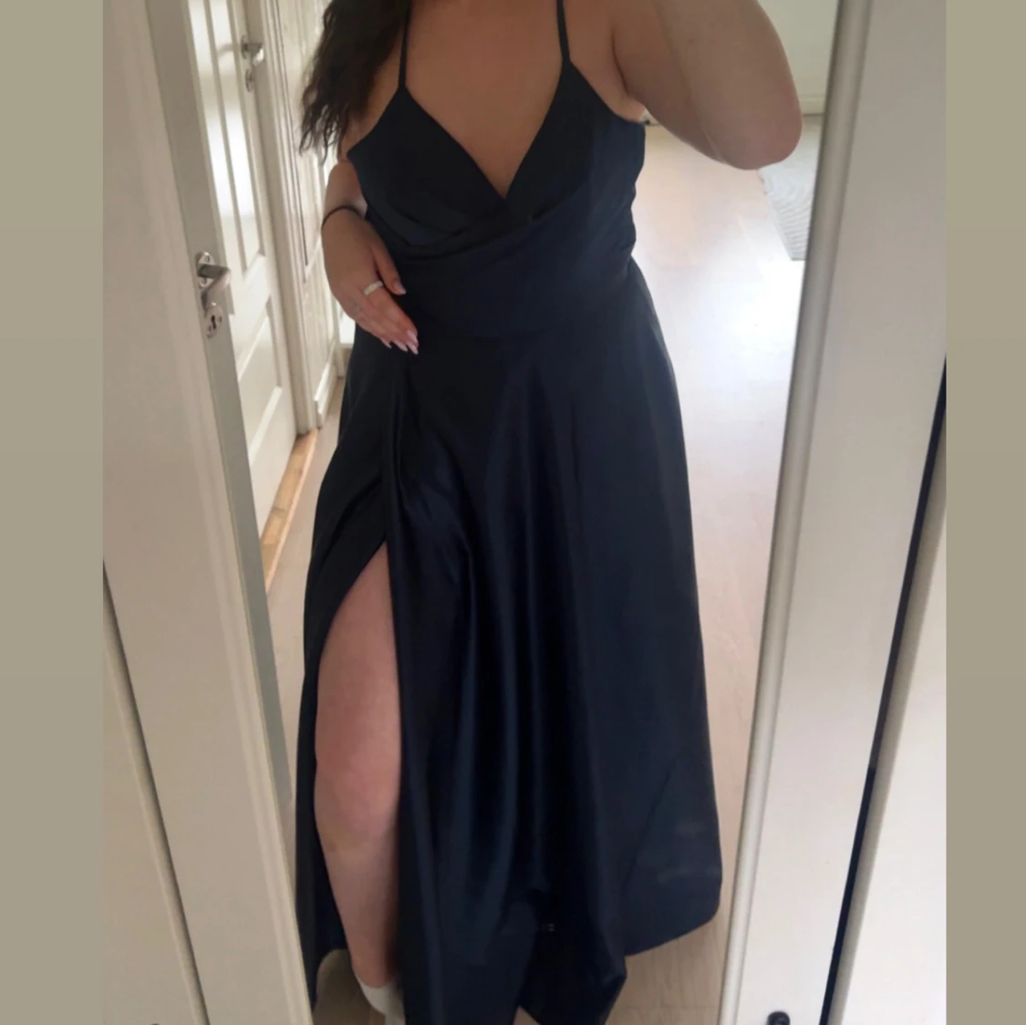 Blå balklänning med slits