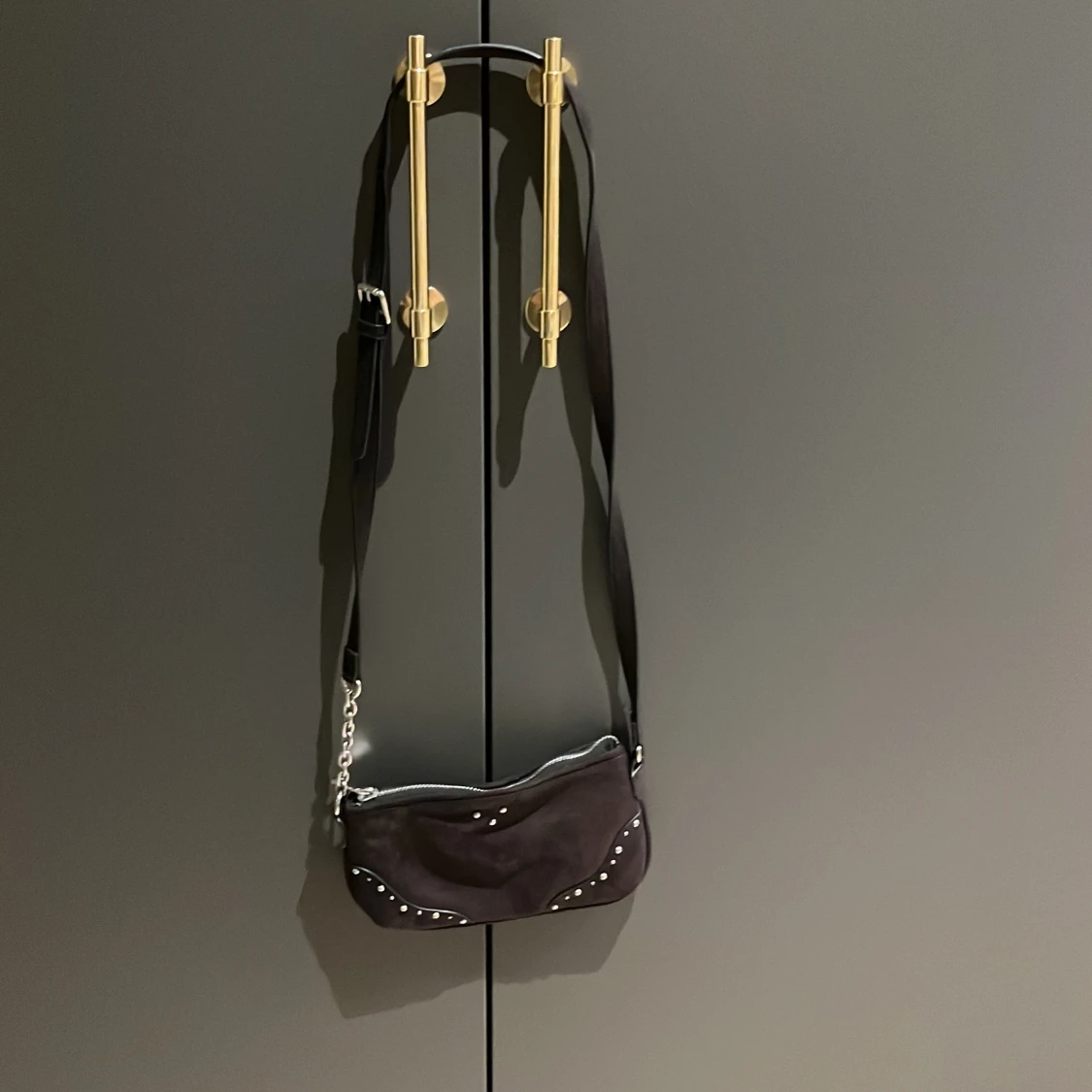 En svart väska från Zara!!💗💗