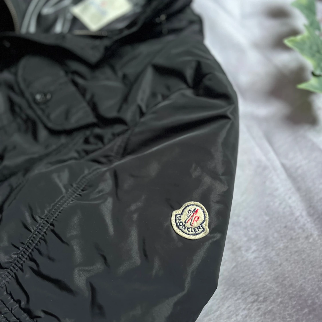 Moncler Austin Jacket – Svart storlek 4 (Äkta) - 2