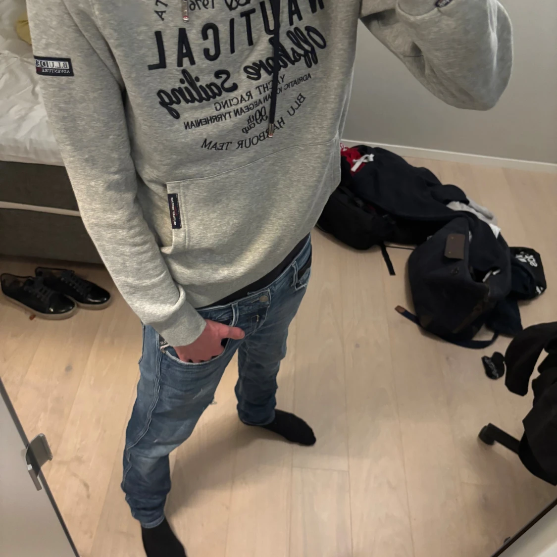 Grå hoodie från Blu Harbour - 2