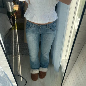 Jeans lowwaist utsvängda lågmidjade bootcut  - Jeans från bigstar❤️