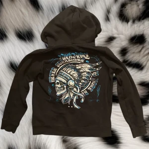 Rock rebel zip-up hoodie💙 - Cool rock rebel hoodie med coolt tryck på baksidan💙