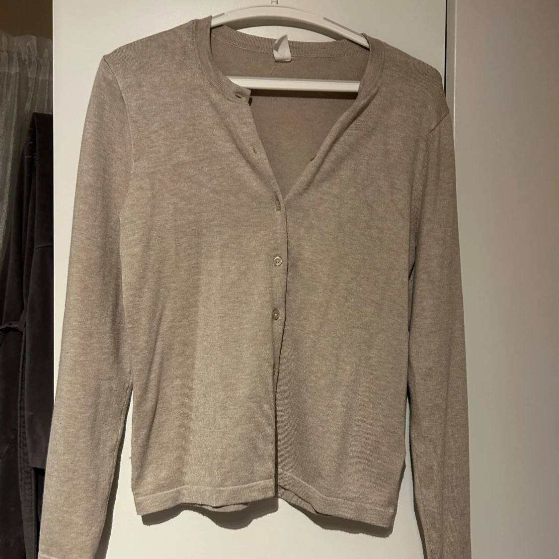 Beige kofta från Åhléns - 2