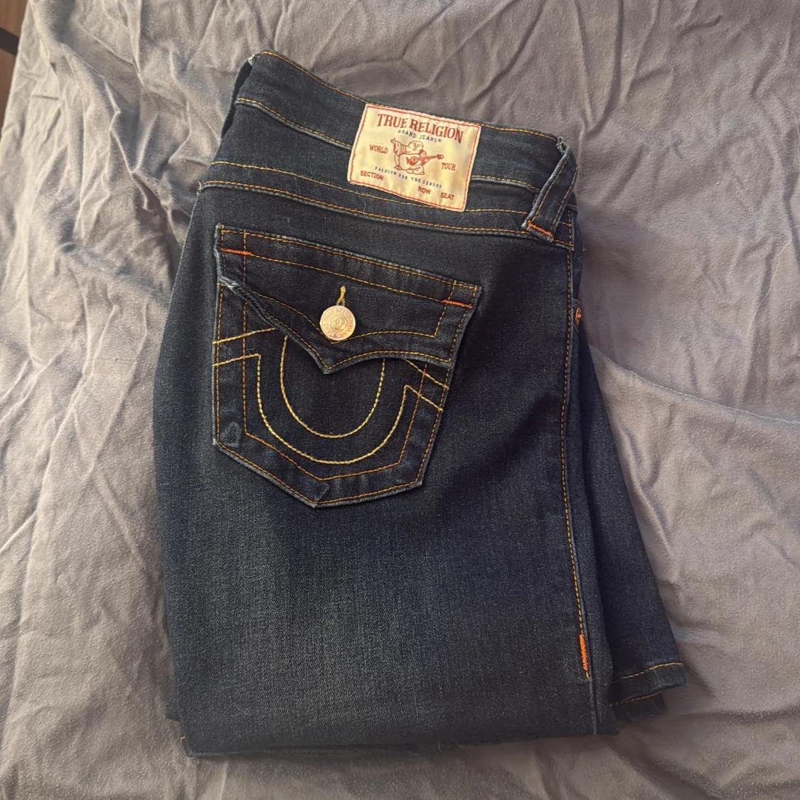 Mörkblå True Religion jeans bootcut - 1