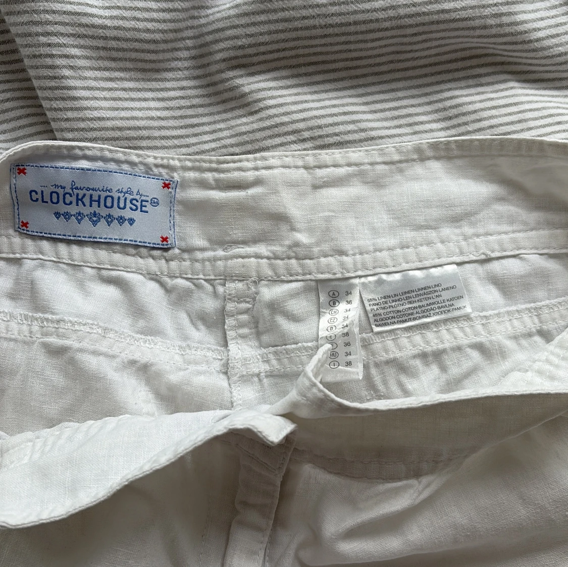 Vita linnebyxor från Clockhouse - 2