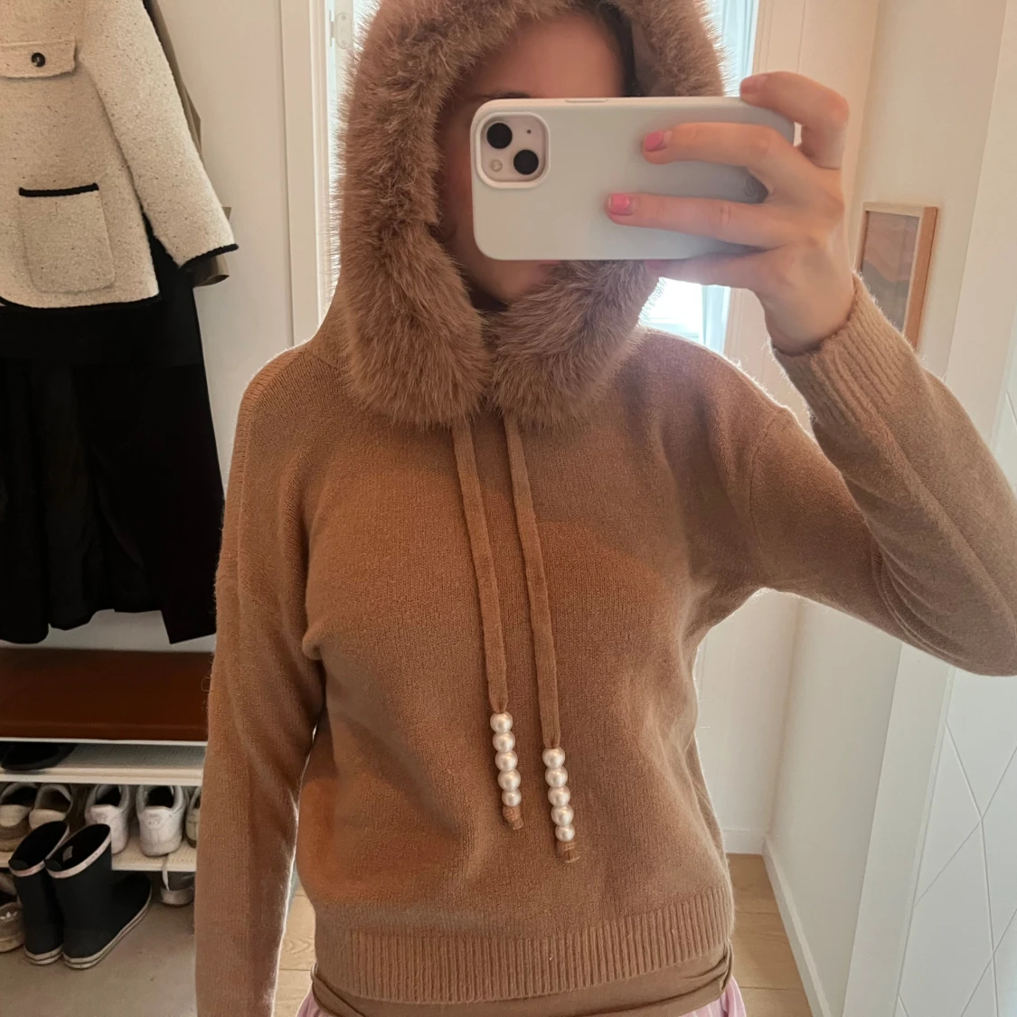 tröja med fluff luva - 2