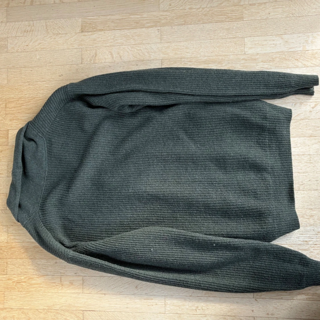 Stickad Ull kofta grön - 3