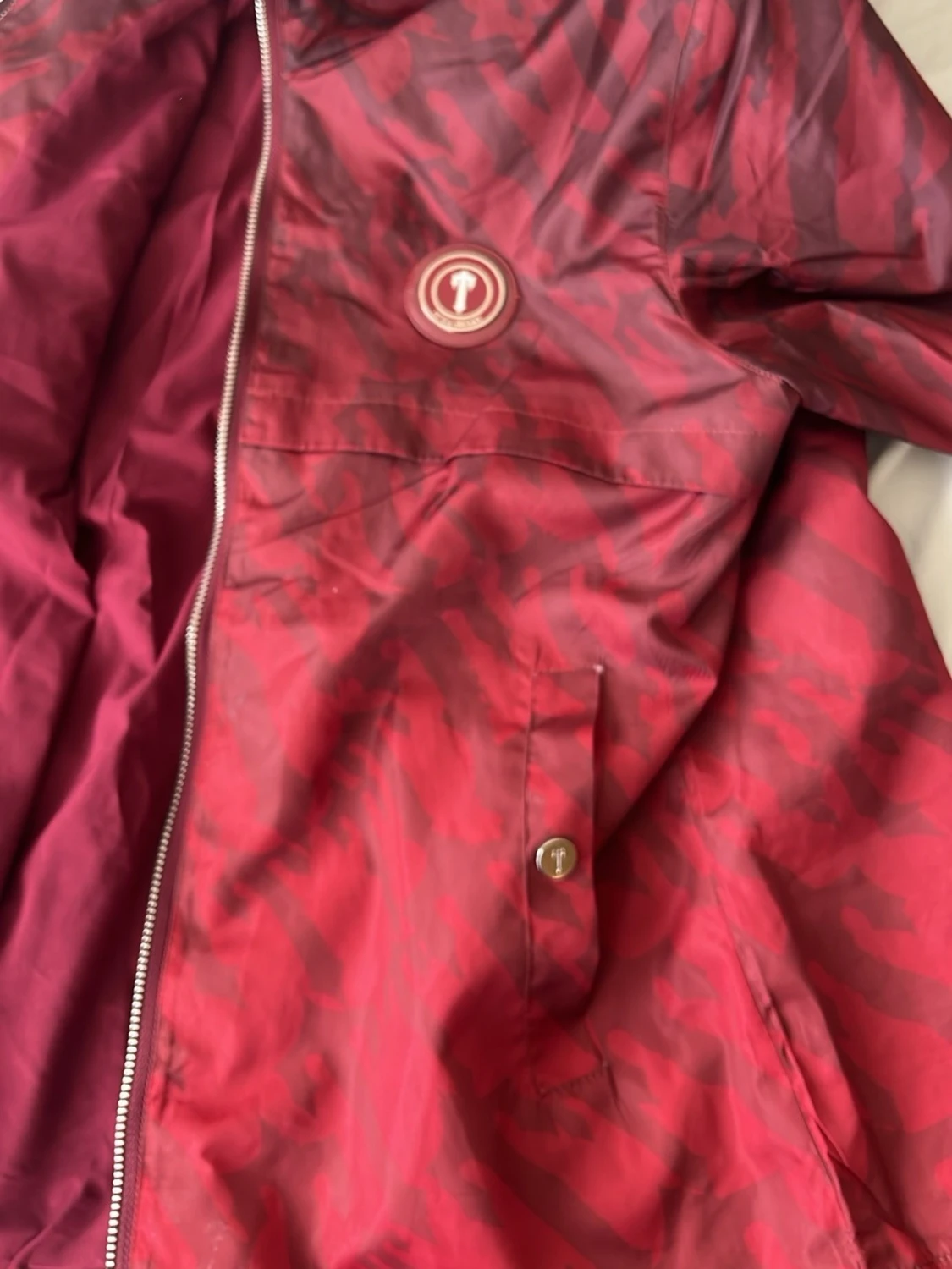 Röd vindjacka från Trapstar - 2