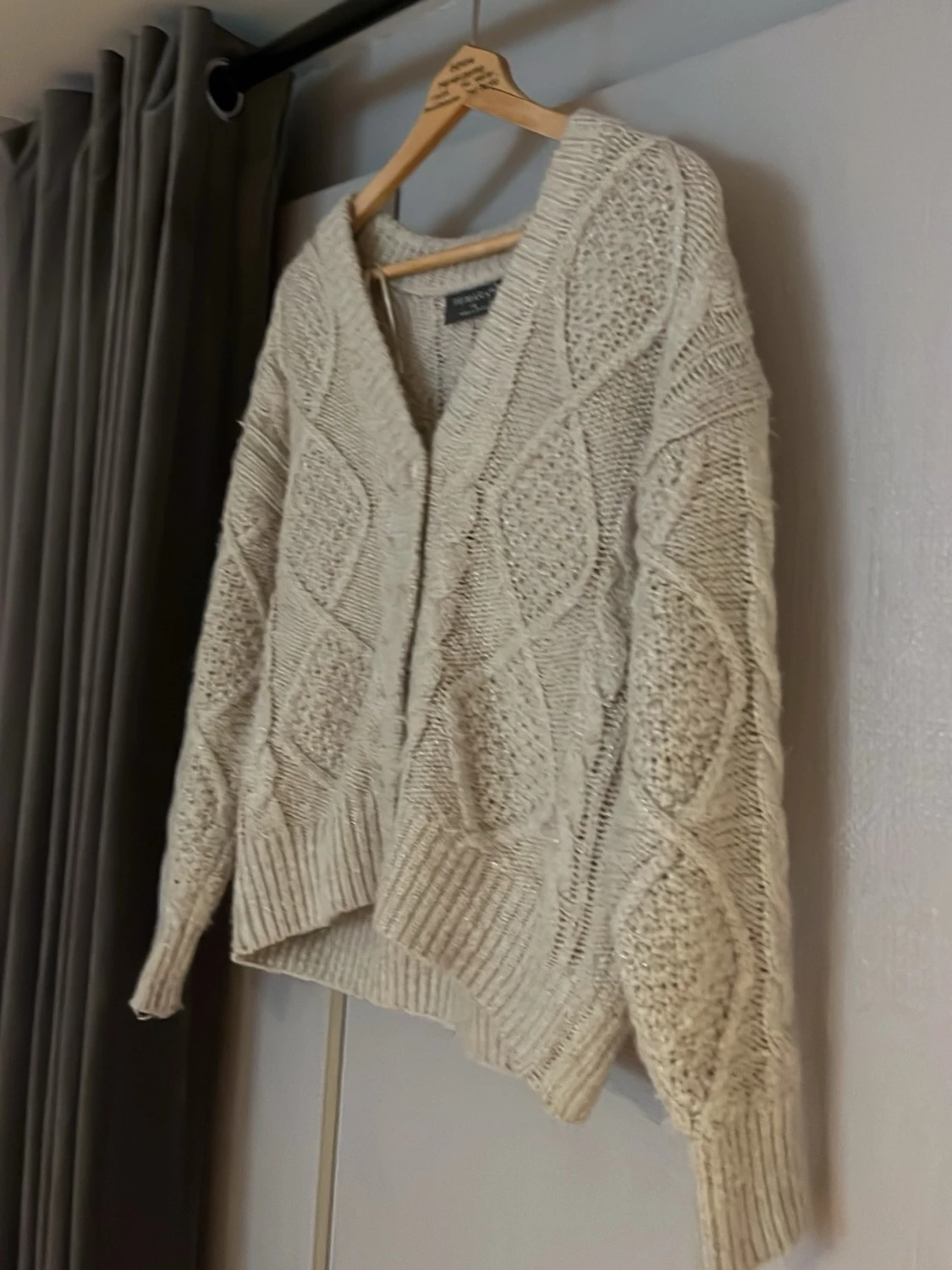 Beige kabelstickad kofta Primark - 1