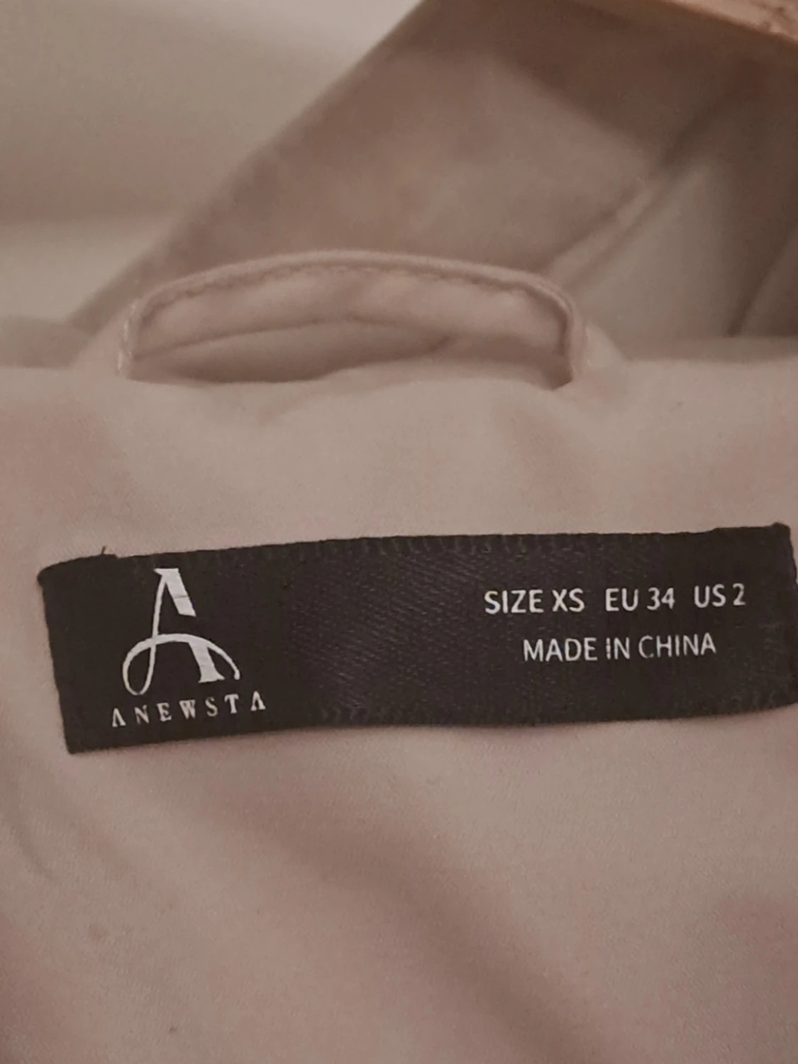 Lång dunjacka med fuskpälskrage - 3