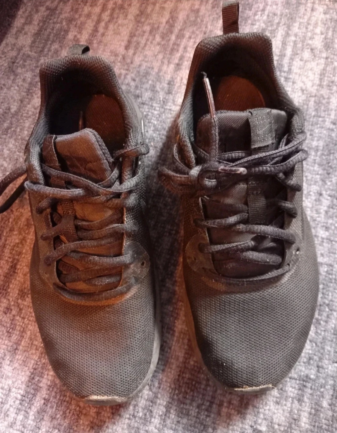 Svarta Nike sneakers strl 36 - 2