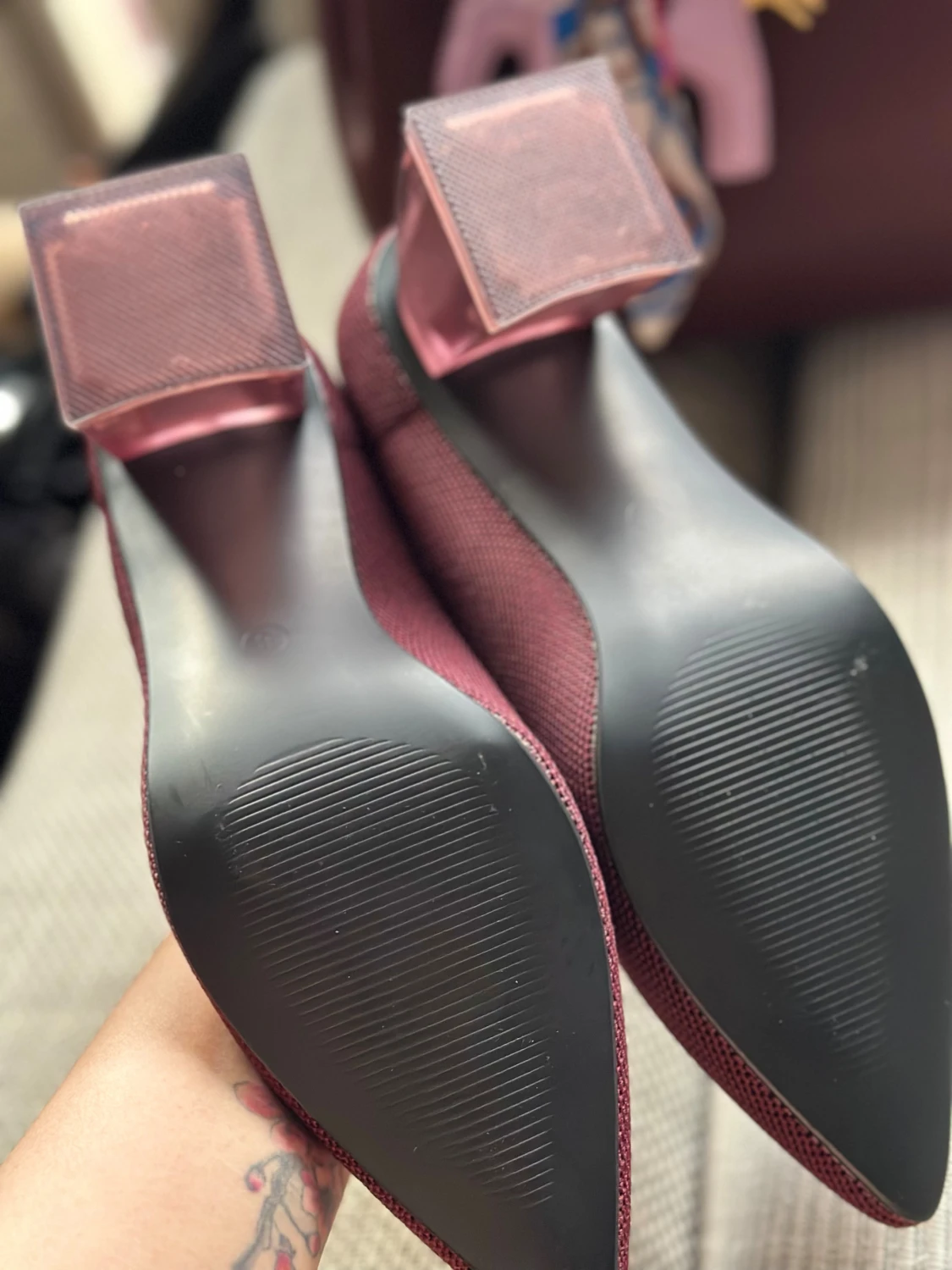 Vinröda pumps från Parisian  - 4