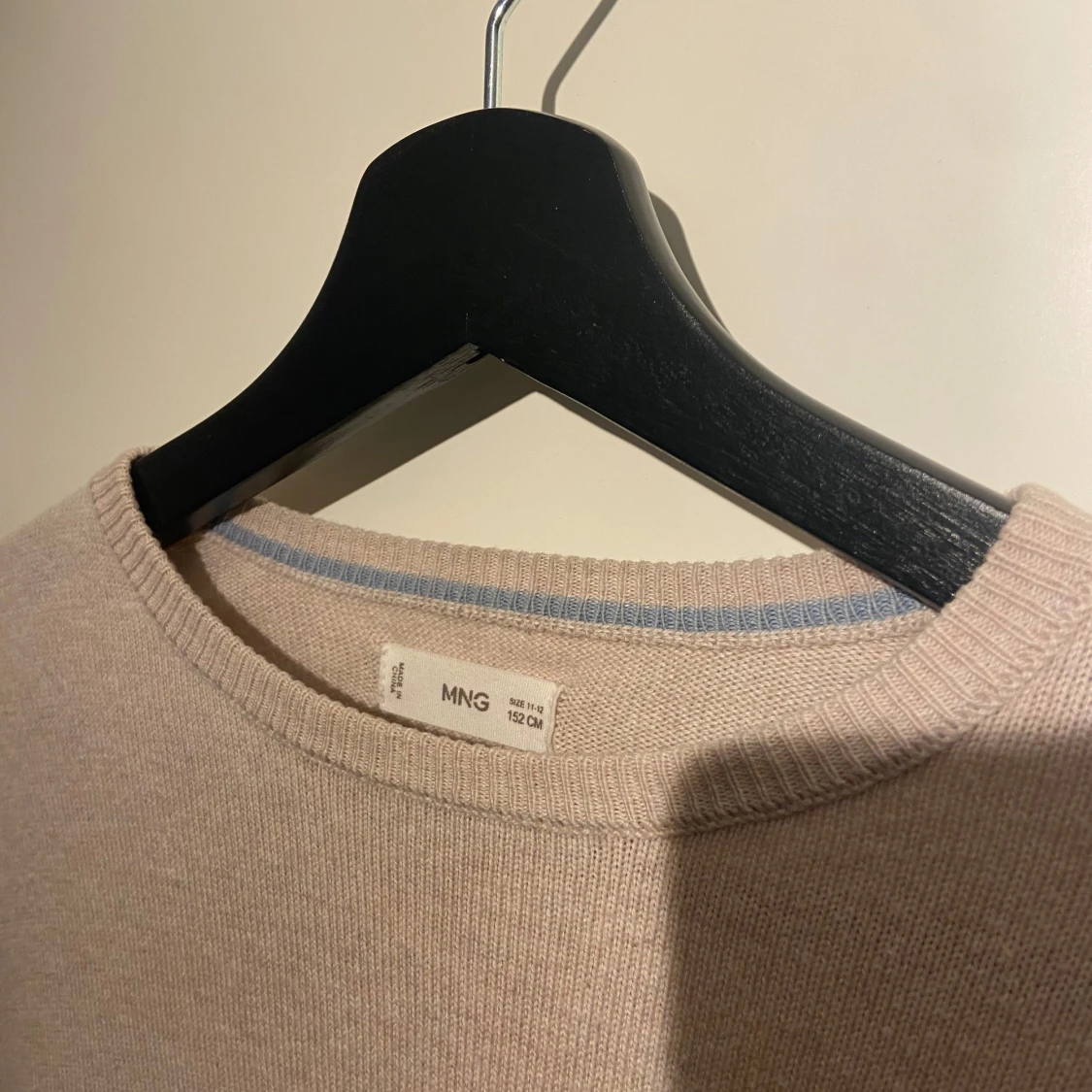 Stickade tröjor MNG - 1