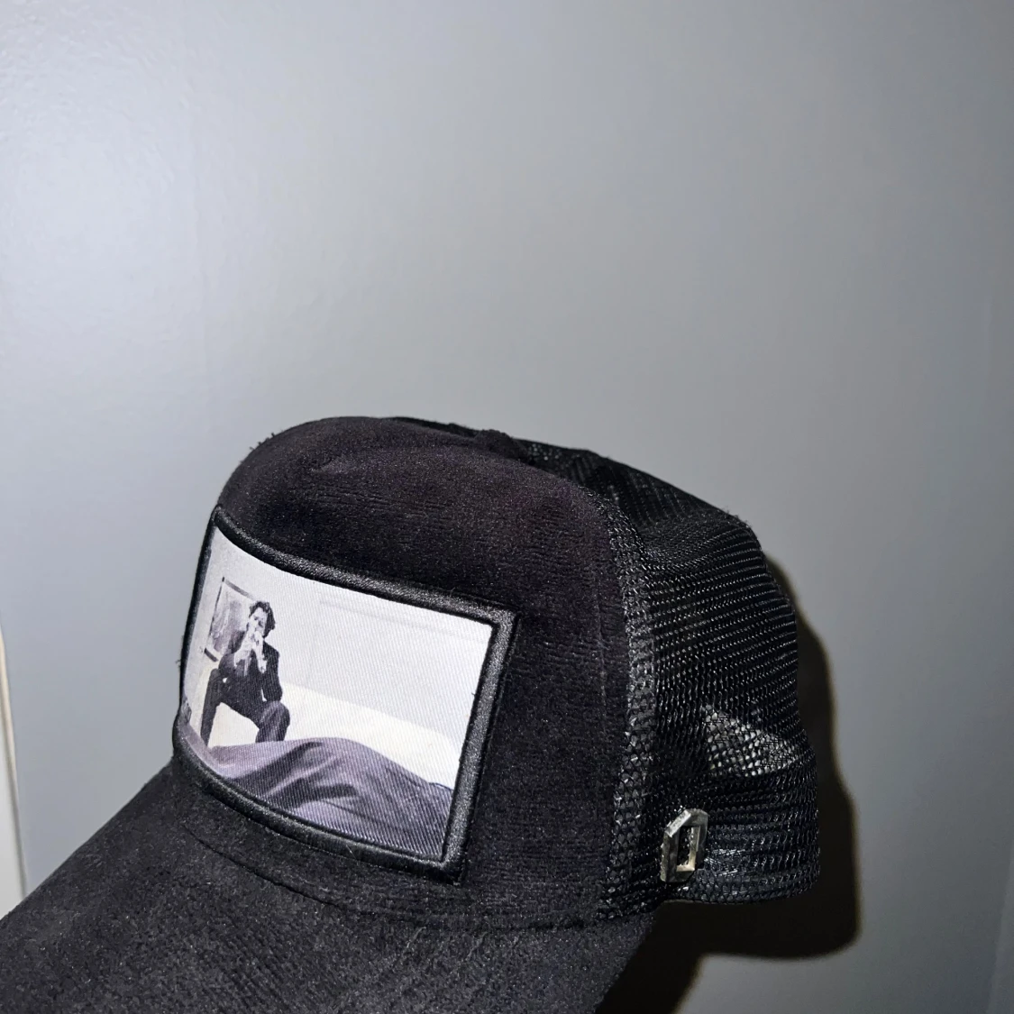 Svart OneCap keps med mesh och tryck