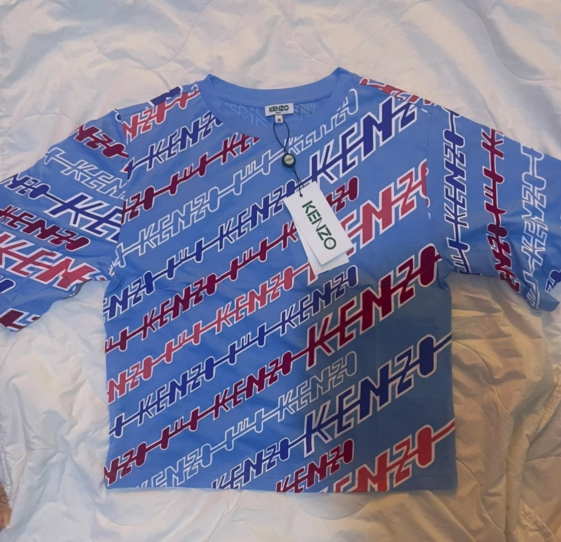 Blå Kenzo t-shirt med logomönster