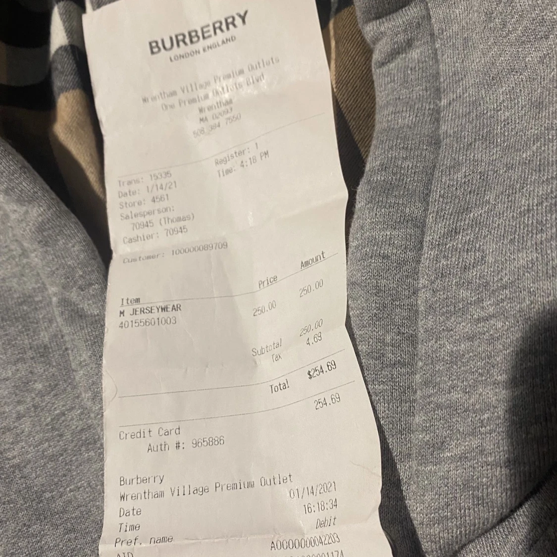 Grå Burberry hoodie med klassiskt foder - 2