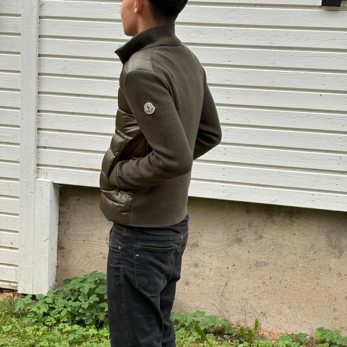 Olivgrön pufferjacka från Moncler - 3