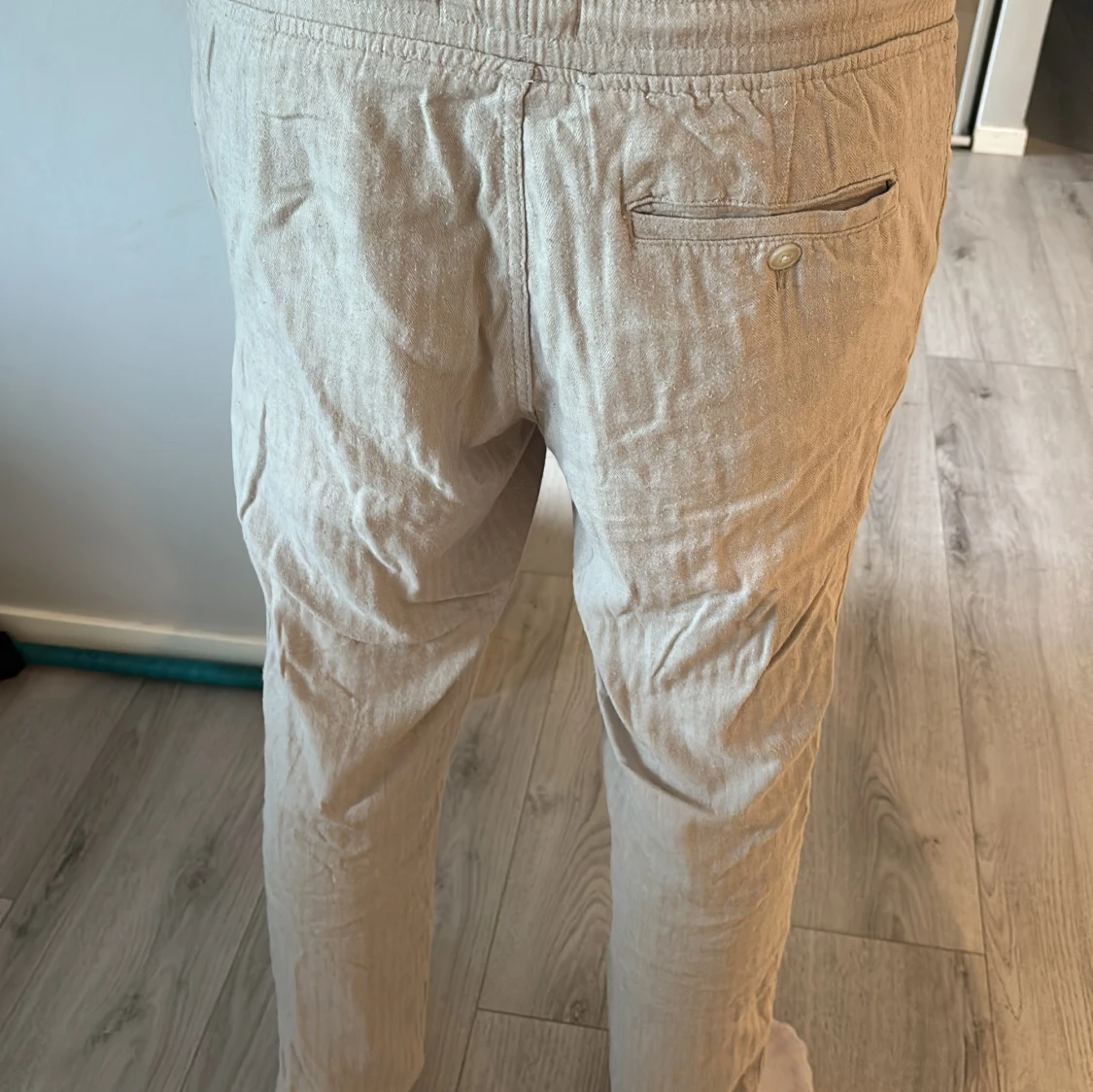 Beiga linnebyxor från Jack & Jones - 1