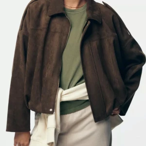 Brun mockajacka med dragkedja - Säljer denna populära jackan från zara. Aldrig använd (prislapp kvar)