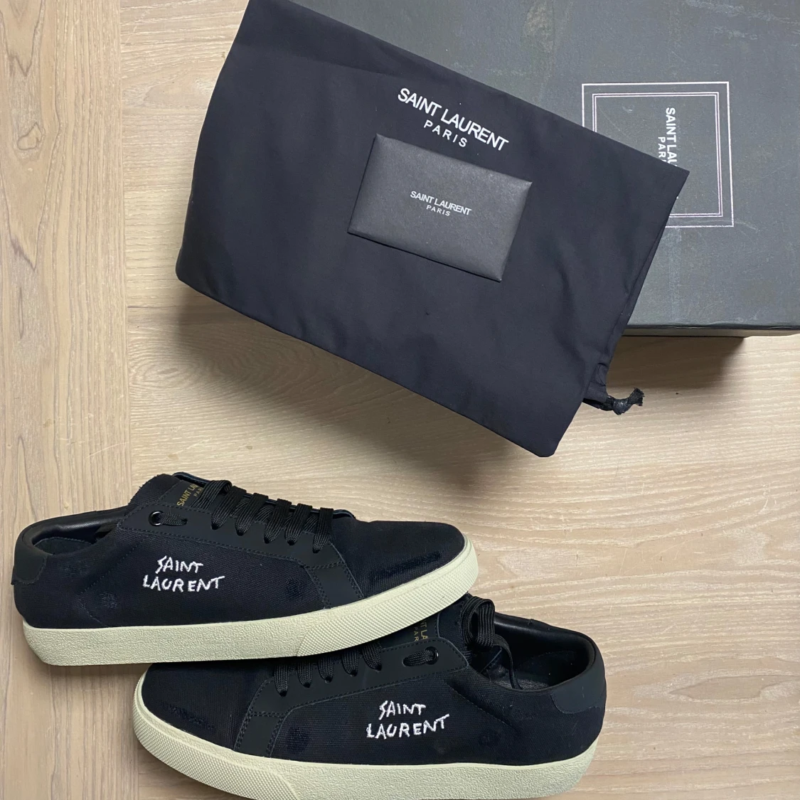 Saint Laurent Skor - 1