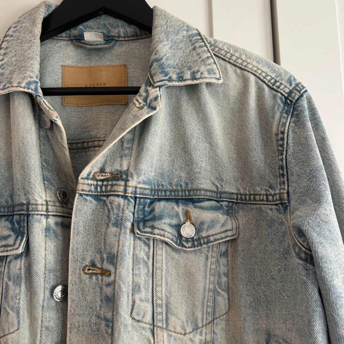 Ljusblå jeansjacka  - 1