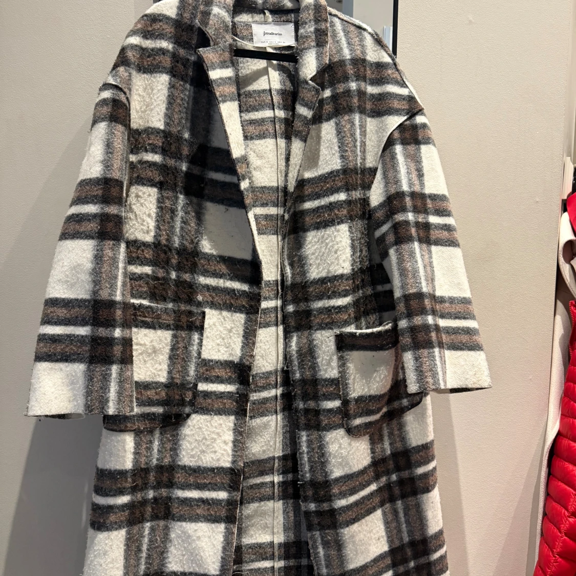 Rutig kappa från Stradivarius